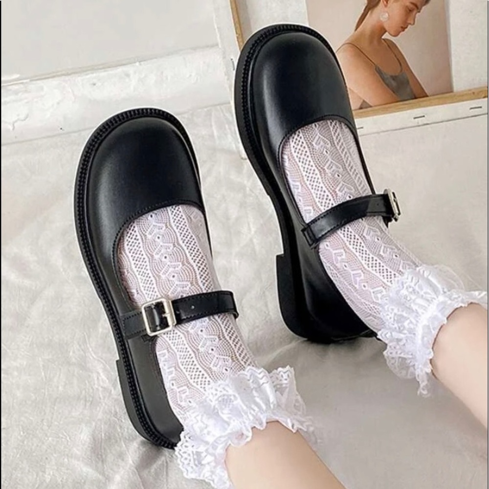 Black Mary Jane Shoes